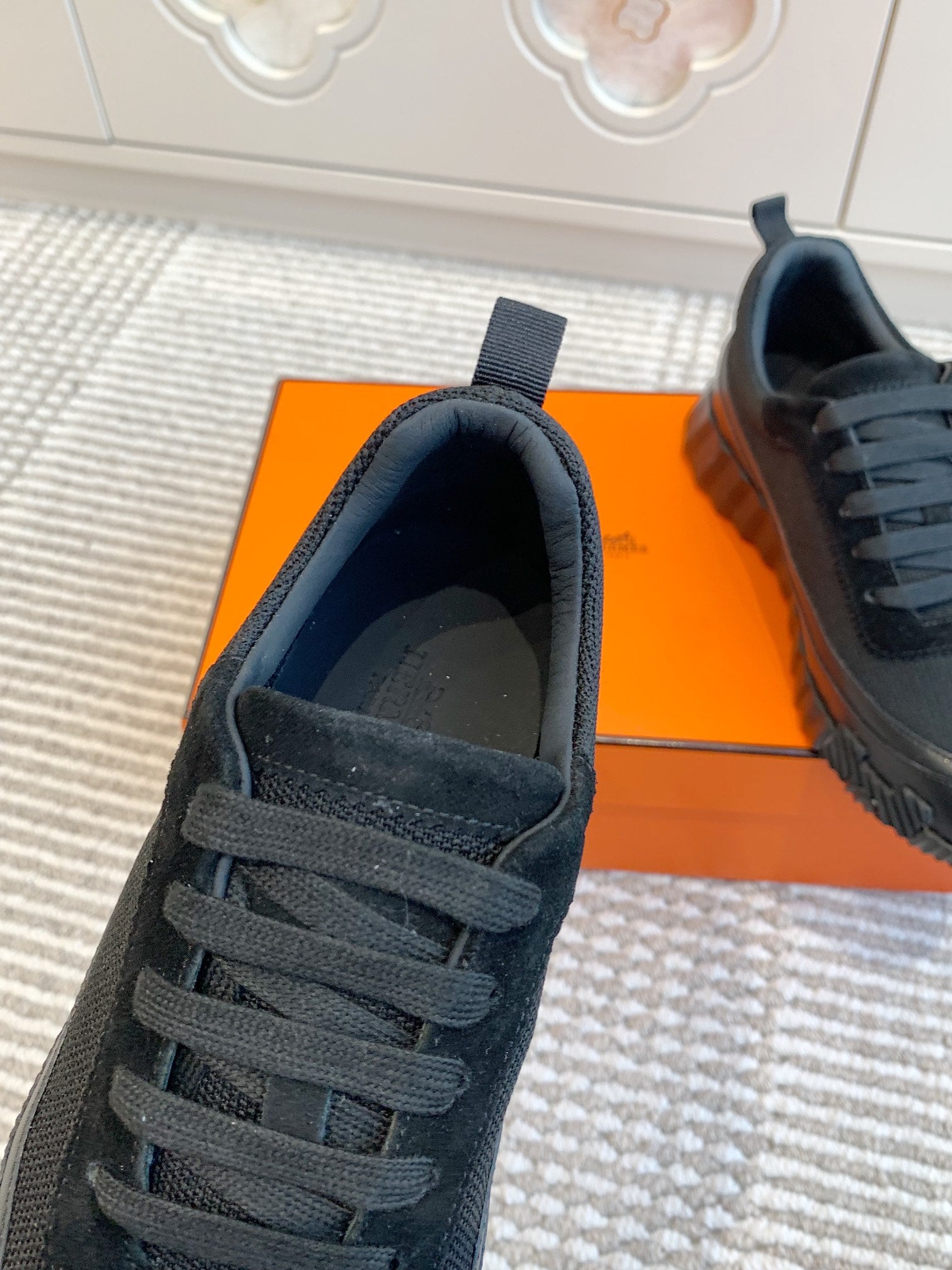 A-Sneakers