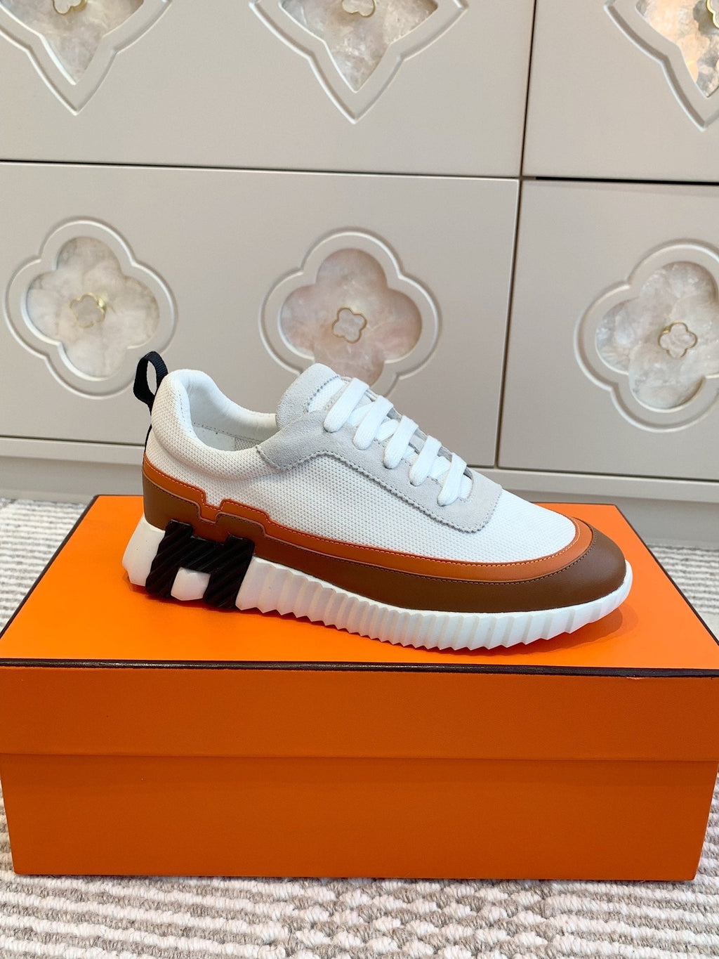 A-Sneakers