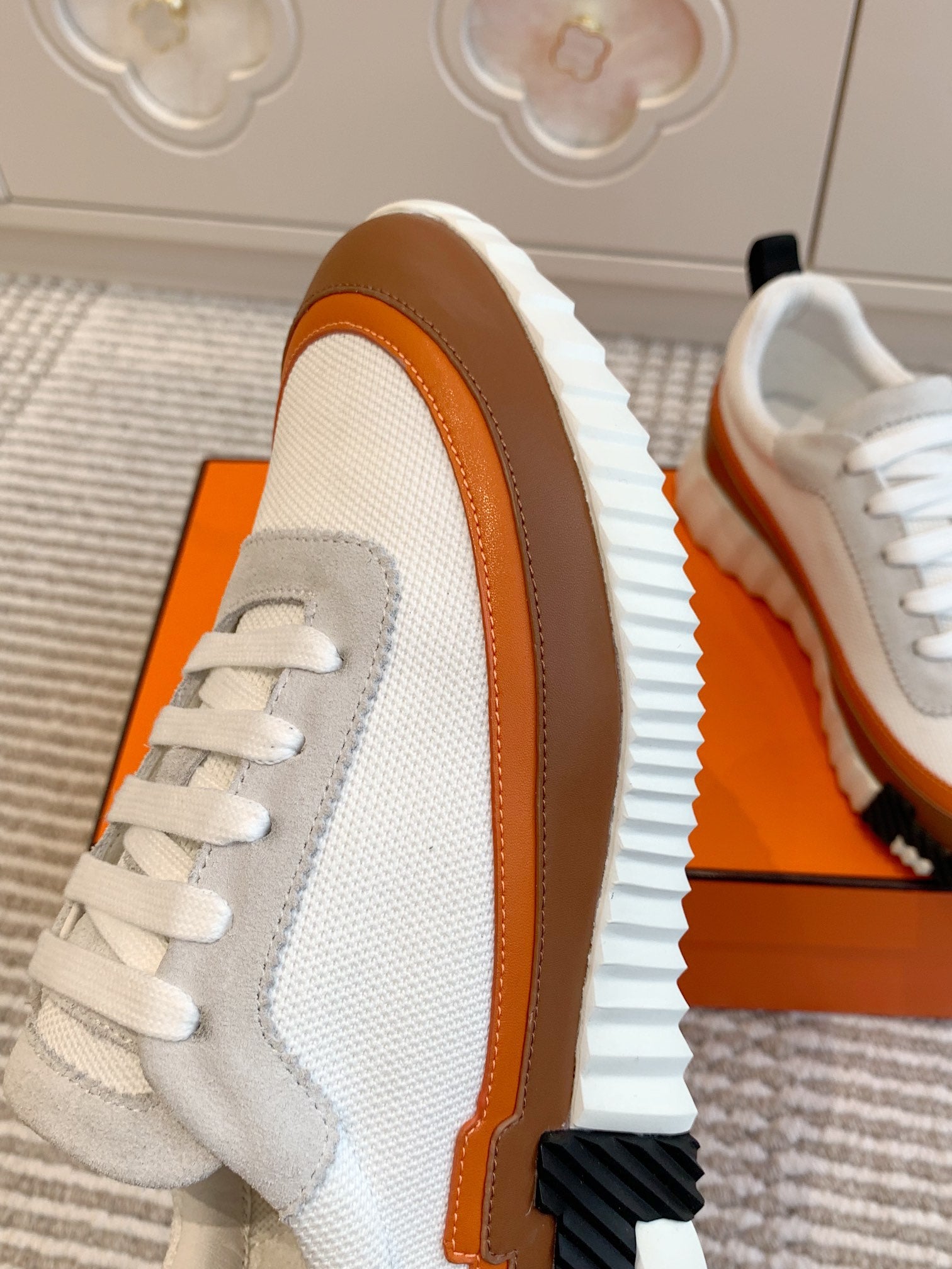 A-Sneakers