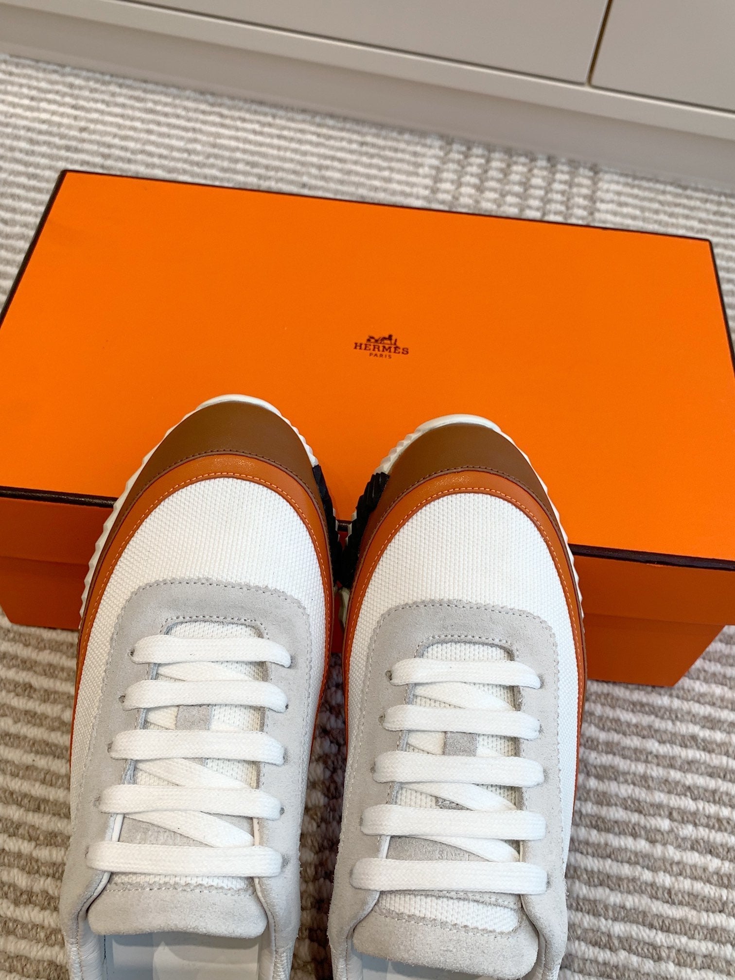 A-Sneakers