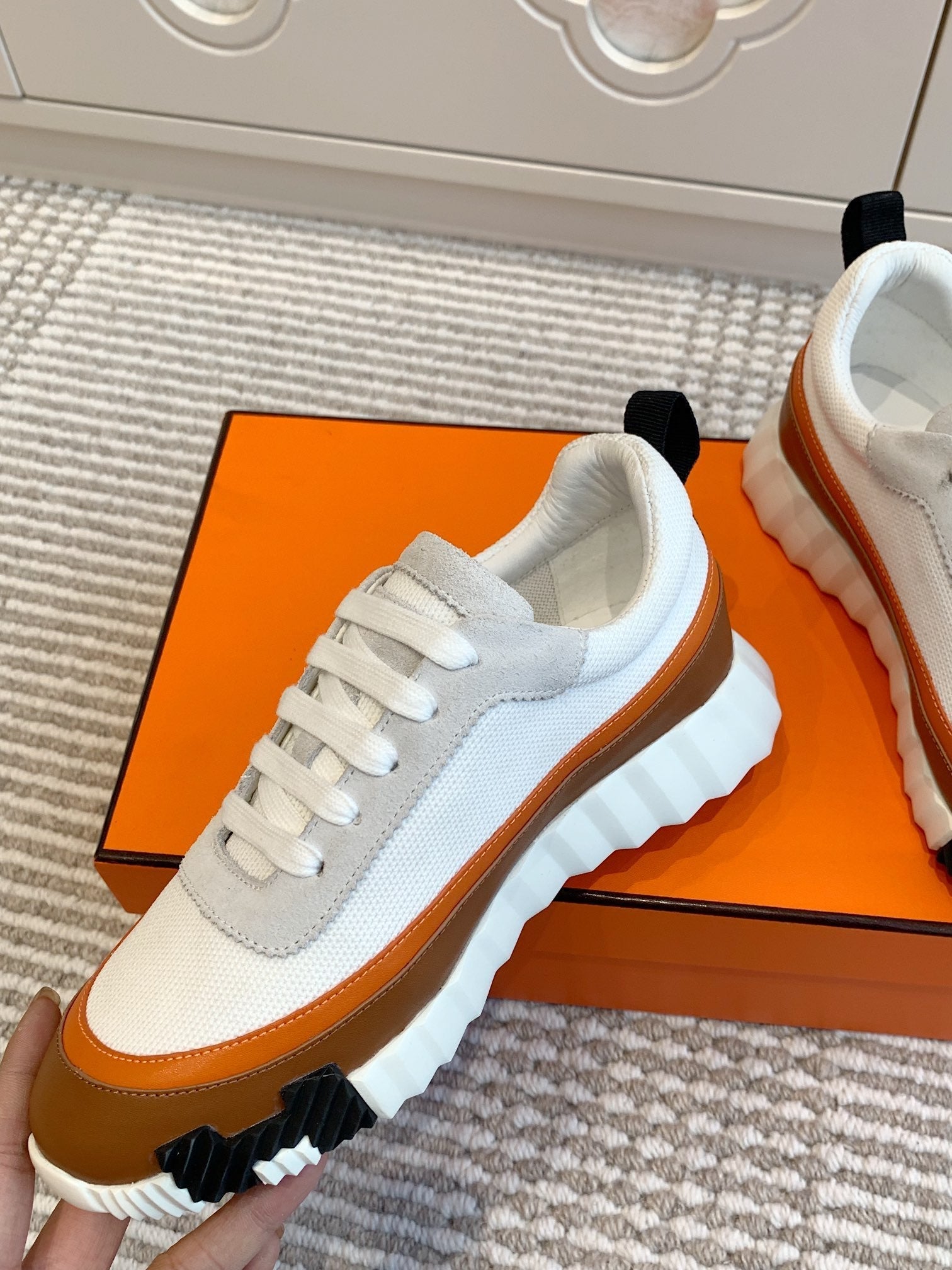 A-Sneakers