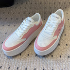 S-Sneakers