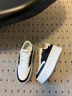 S-Sneakers