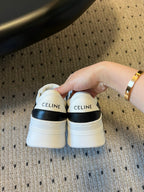 S-Sneakers