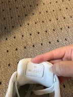 S-Sneakers