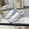 M-Sneakers