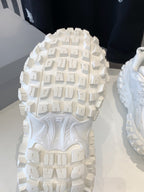 B-Sneakers