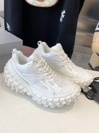 B-Sneakers