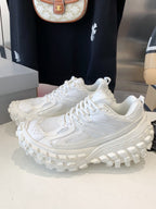 B-Sneakers