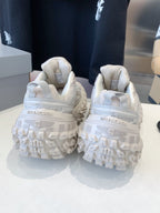B-Sneakers