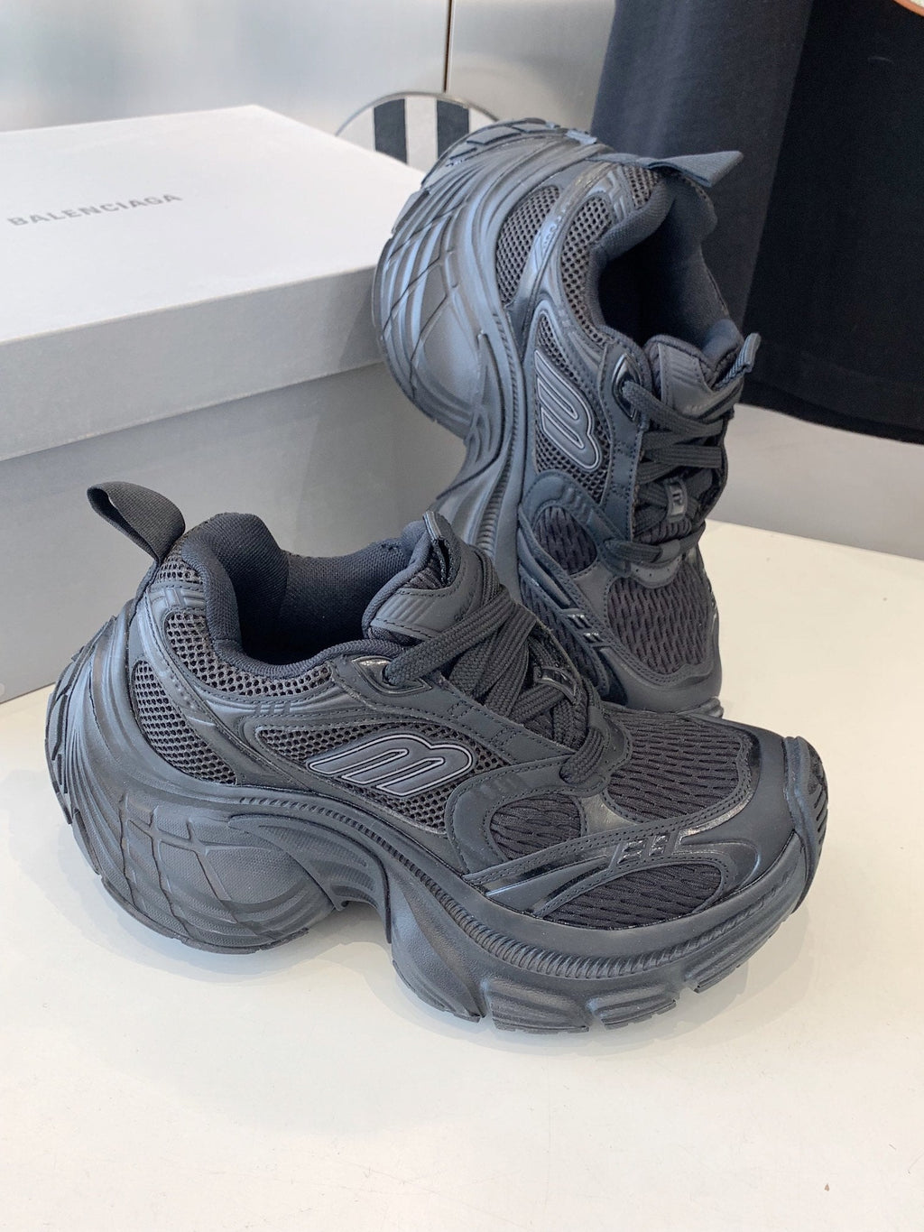 B-Sneakers