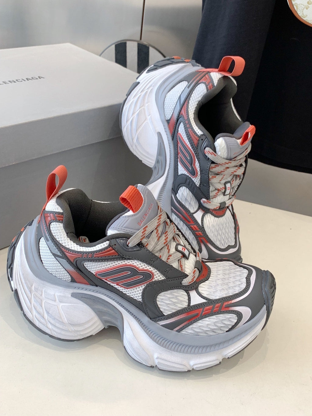 B-Sneakers