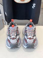 B-Sneakers