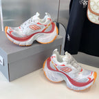 B-Sneakers