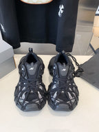 B-Sneakers