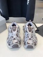 B-Sneakers