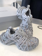 B-Sneakers