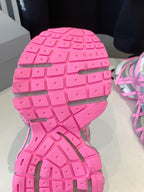 B-Sneakers