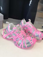 B-Sneakers