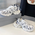 B-Sneakers