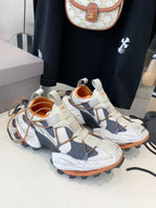 B-Sneakers