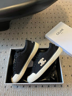 S-Sneakers