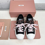 M-Sneakers