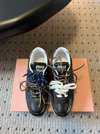 M-Sneakers