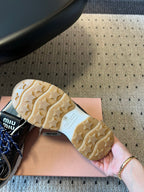 M-Sneakers