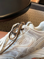 M-Sneakers