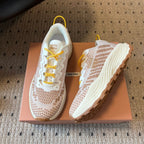 M-Sneakers