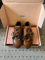 M-Sneakers