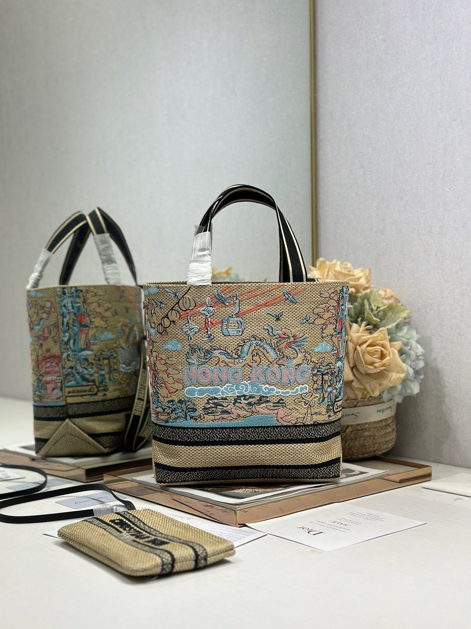 D-Book Tote