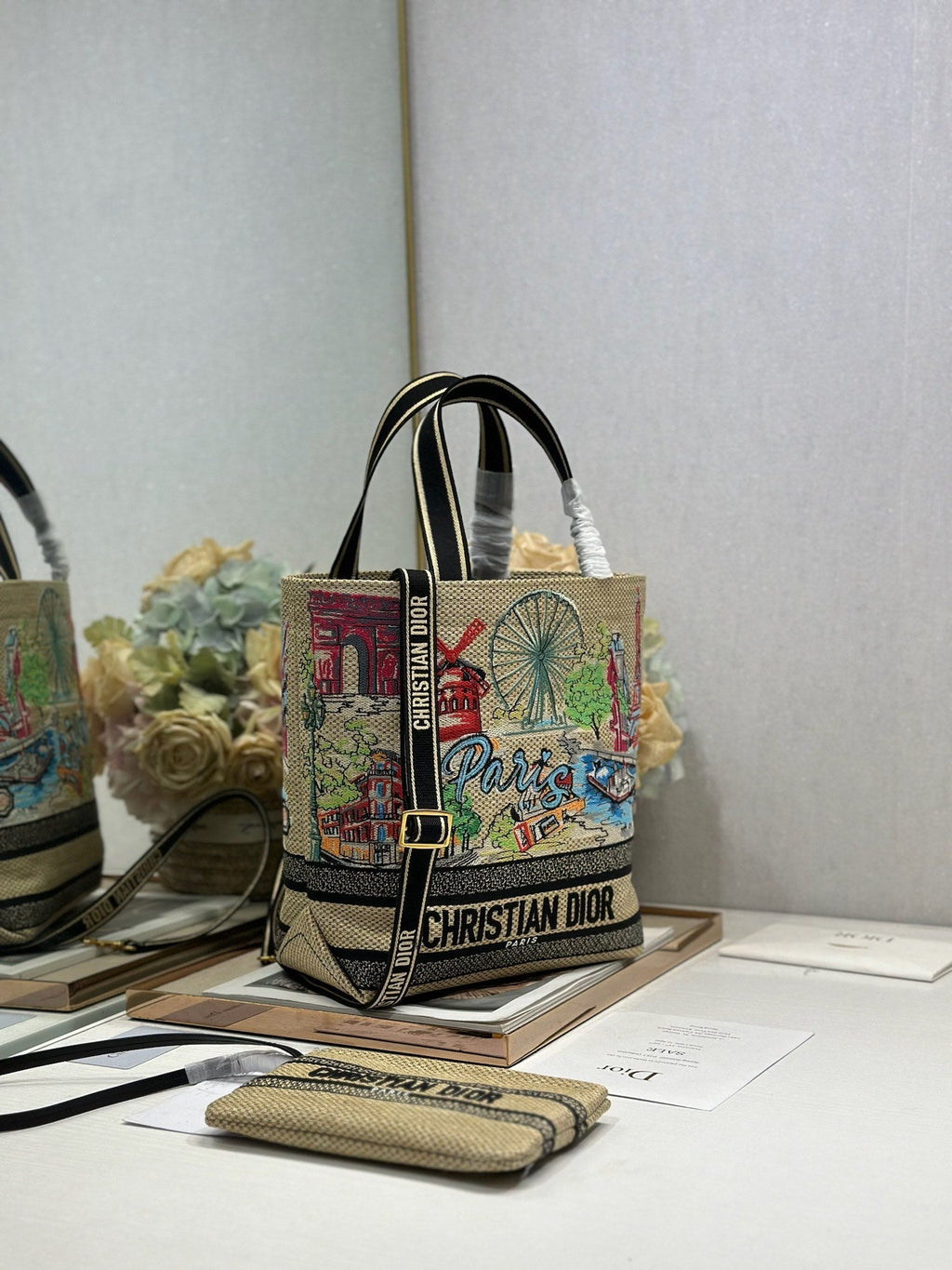 D-Book Tote