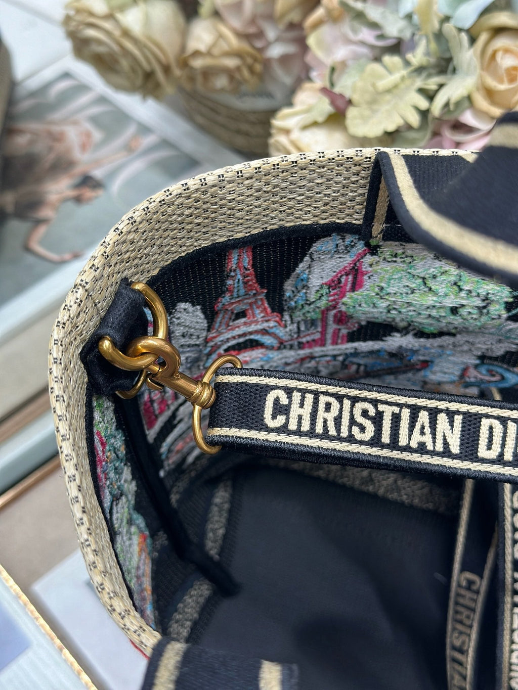 D-Book Tote