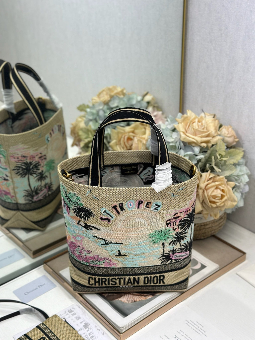 D-Book Tote