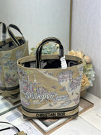 D-Book Tote