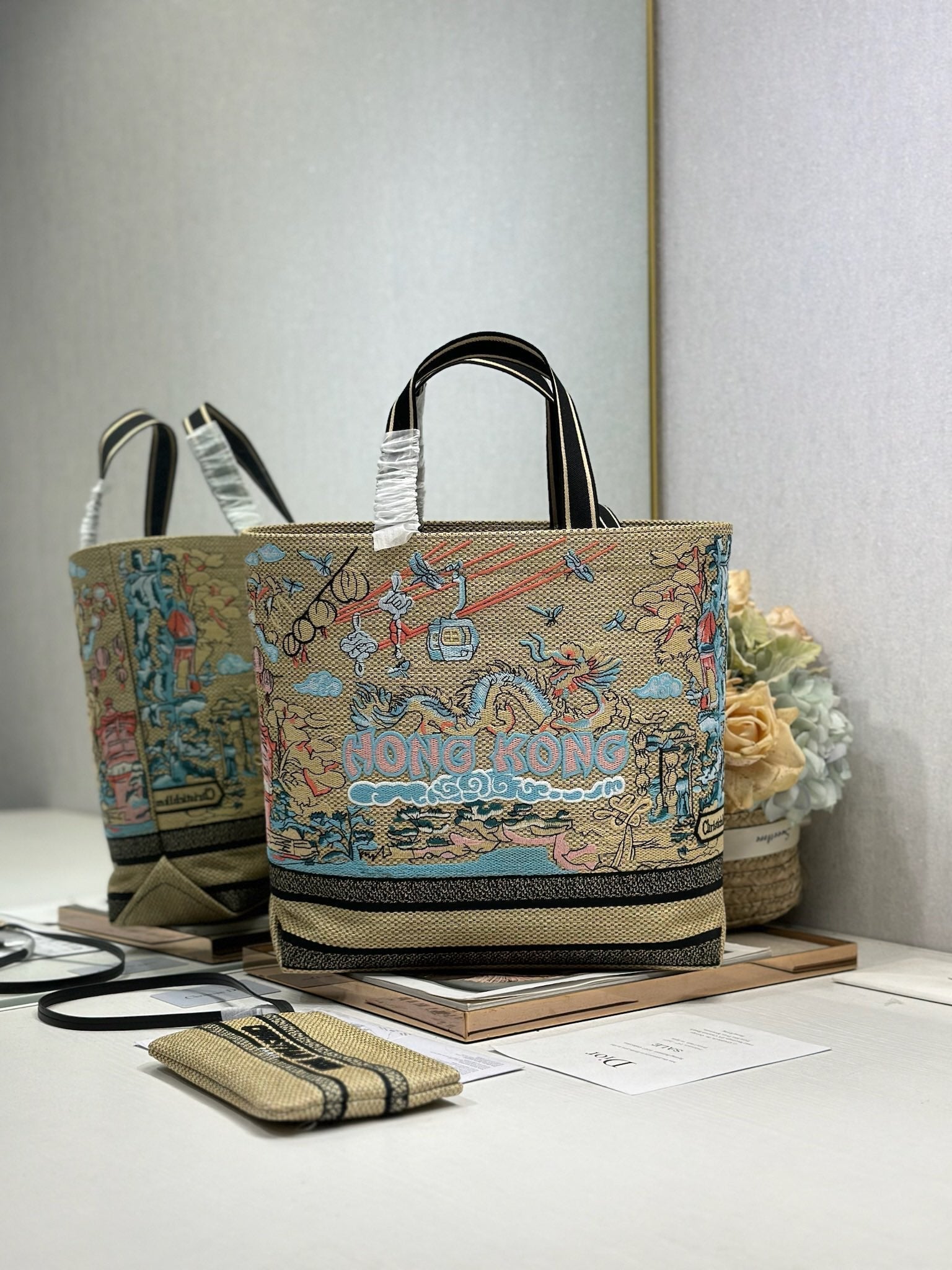 D-Book Tote
