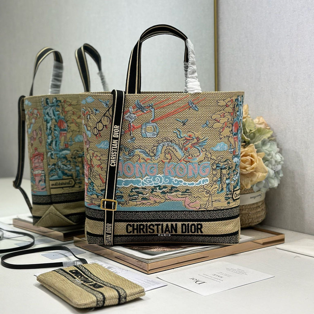 D-Book Tote