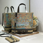 D-Book Tote