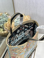 D-Book Tote