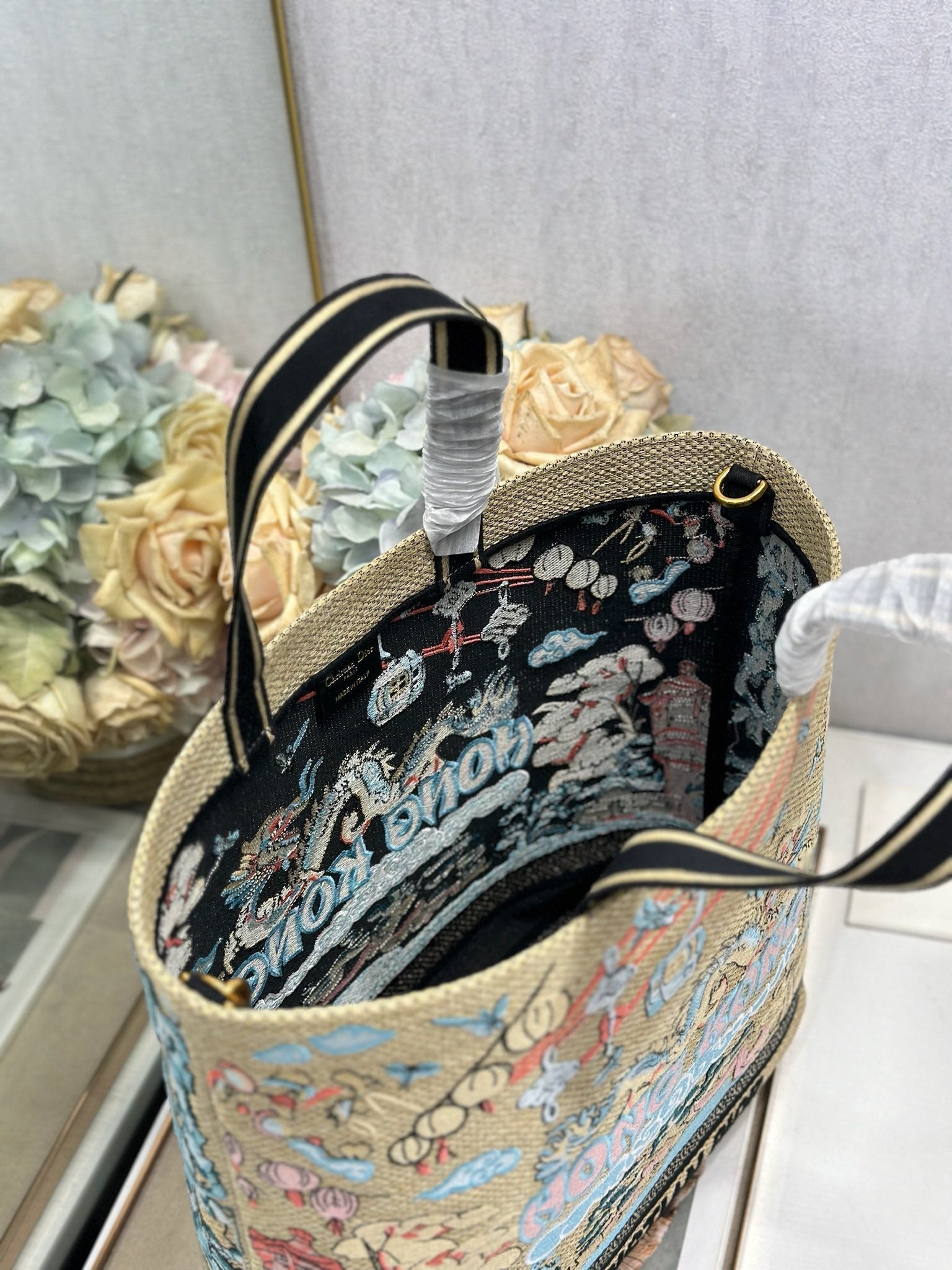 D-Book Tote