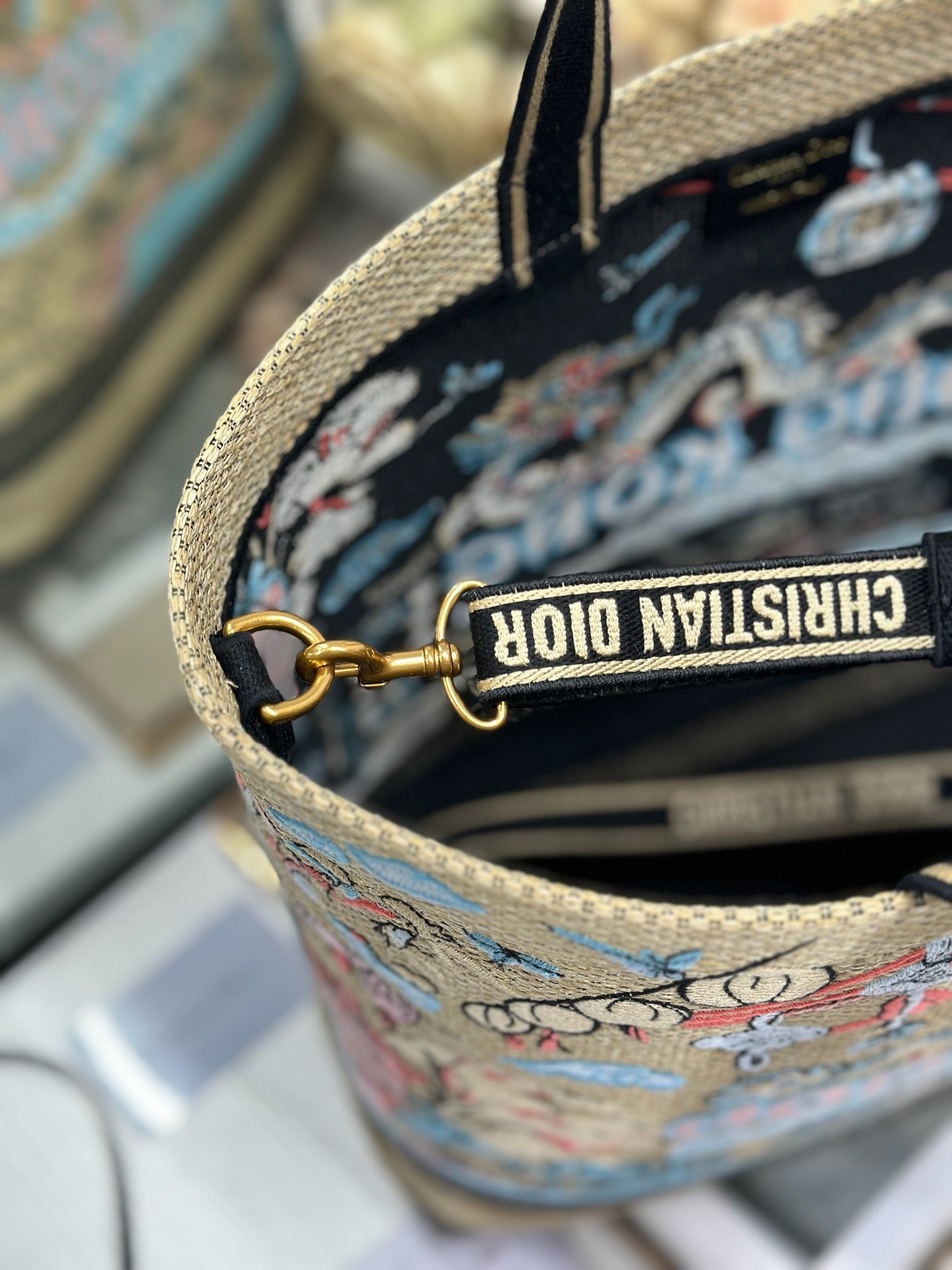 D-Book Tote