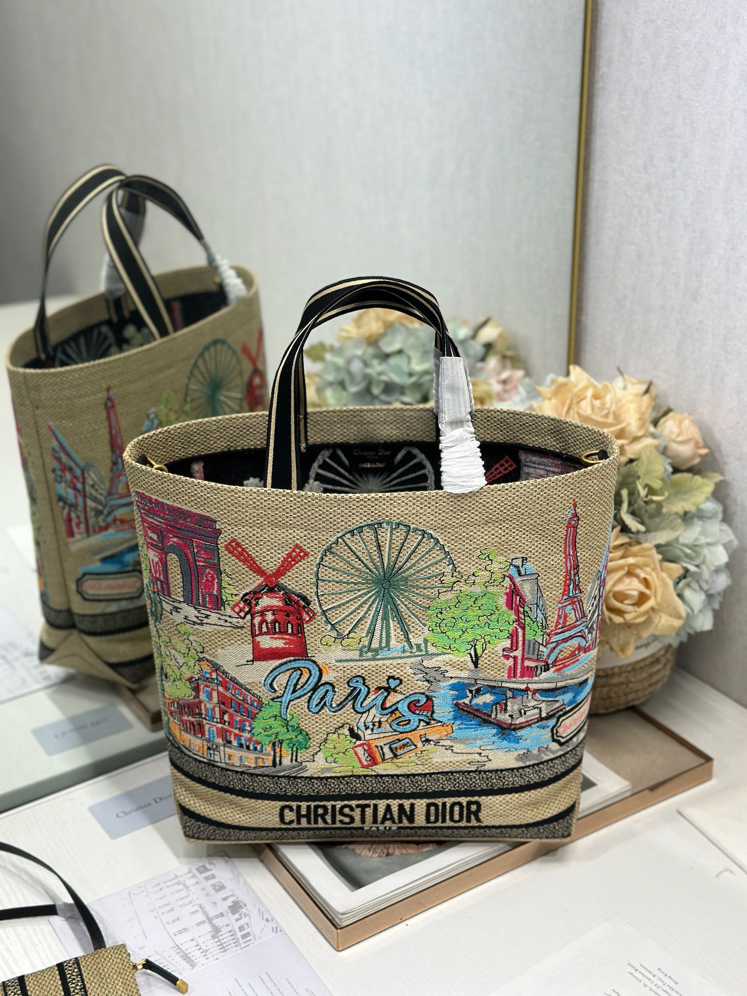 D-Book Tote
