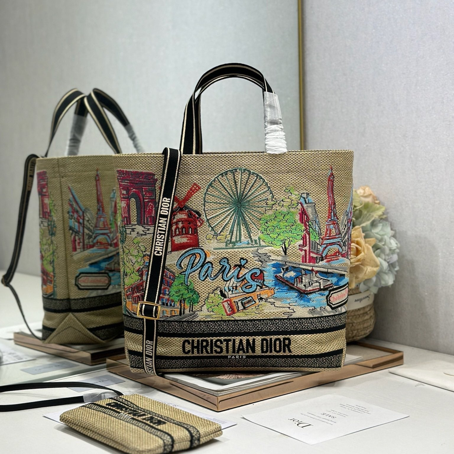D-Book Tote