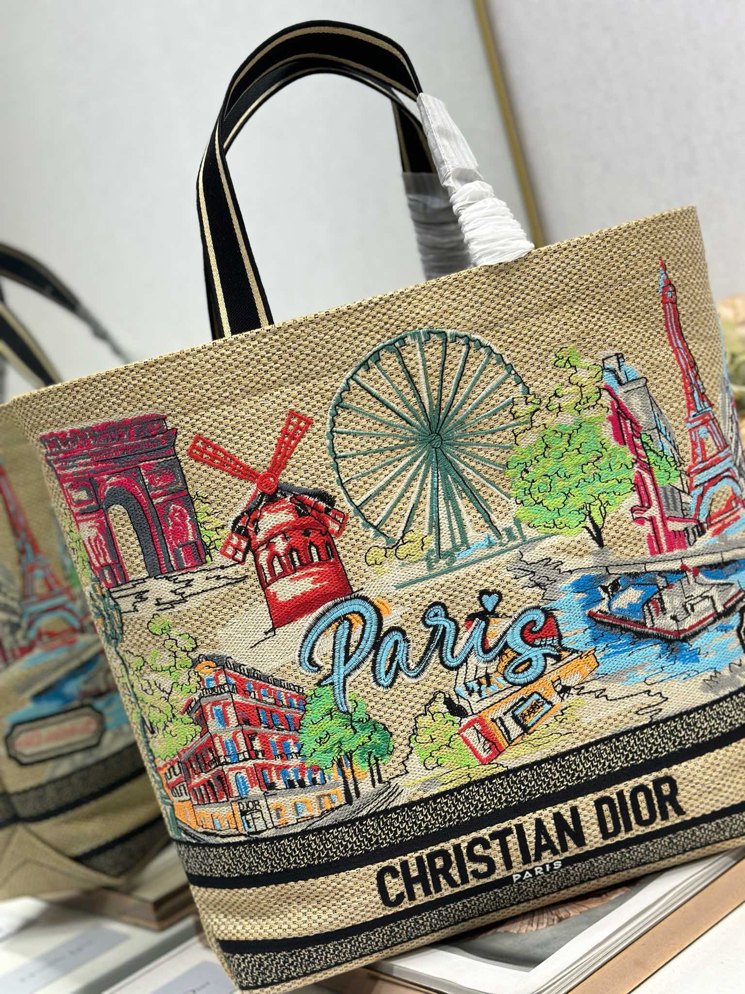 D-Book Tote