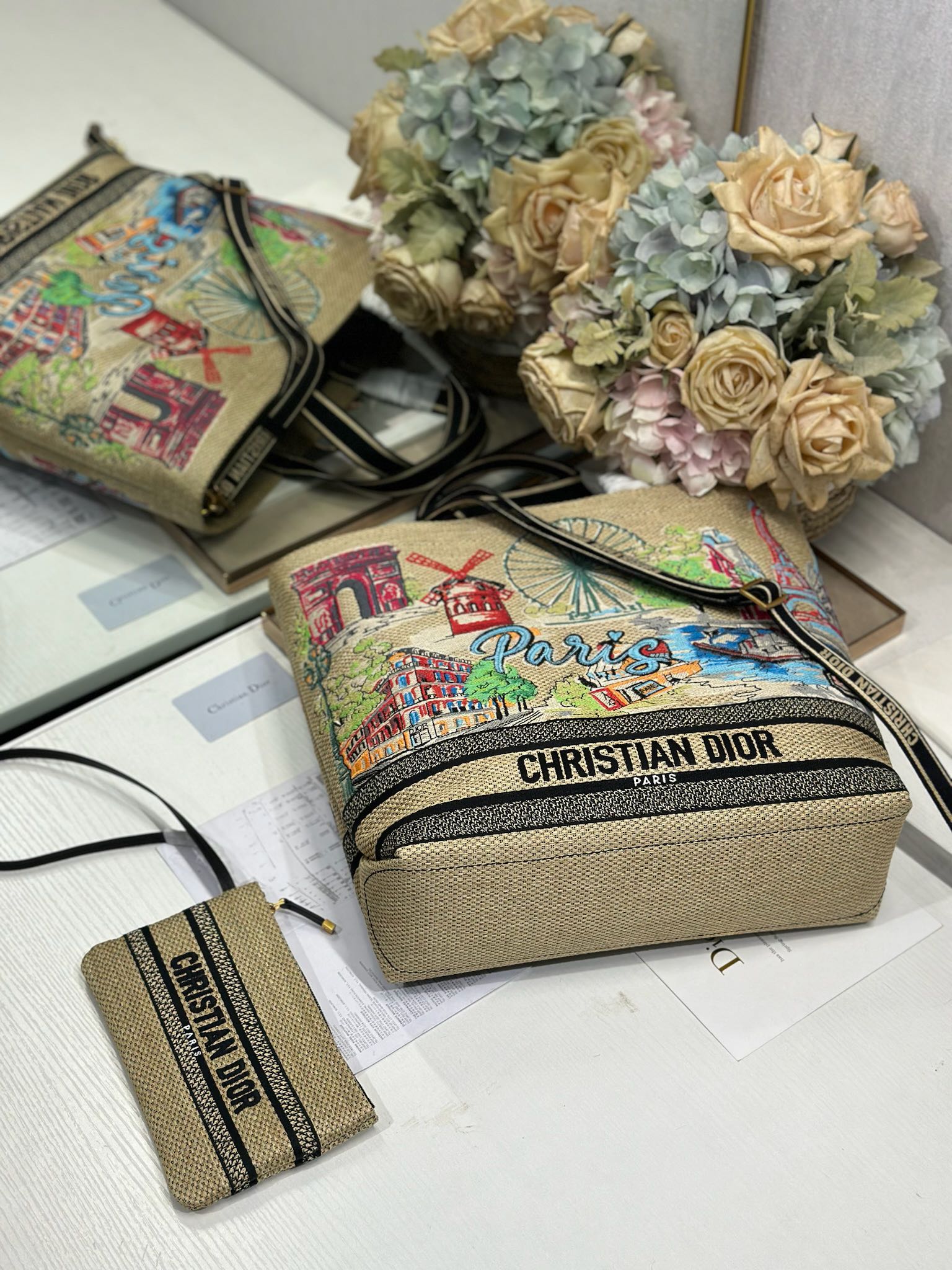 D-Book Tote