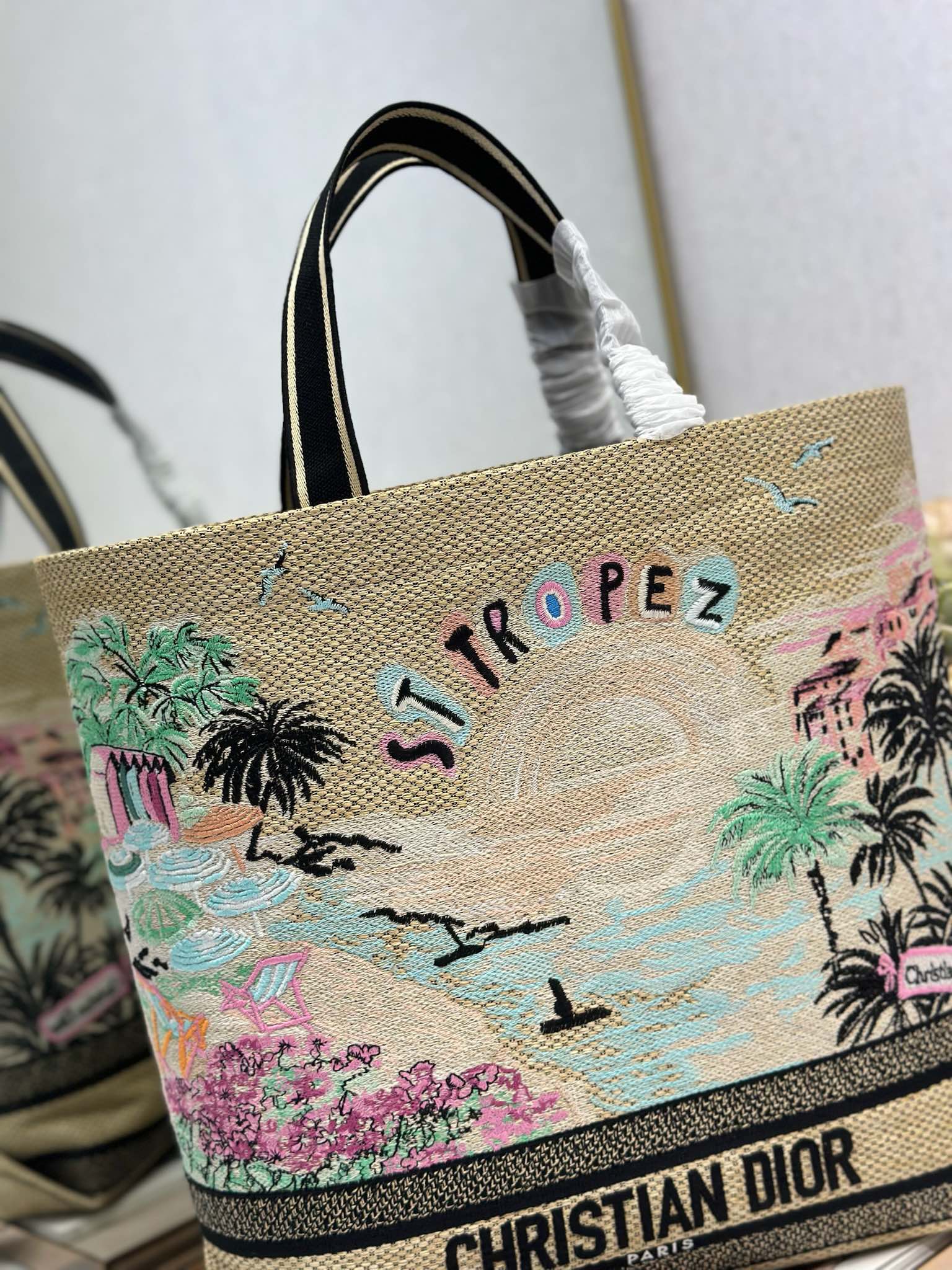 D-Book Tote