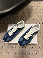 S-Sneakers