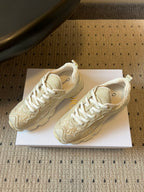D-Sneakers